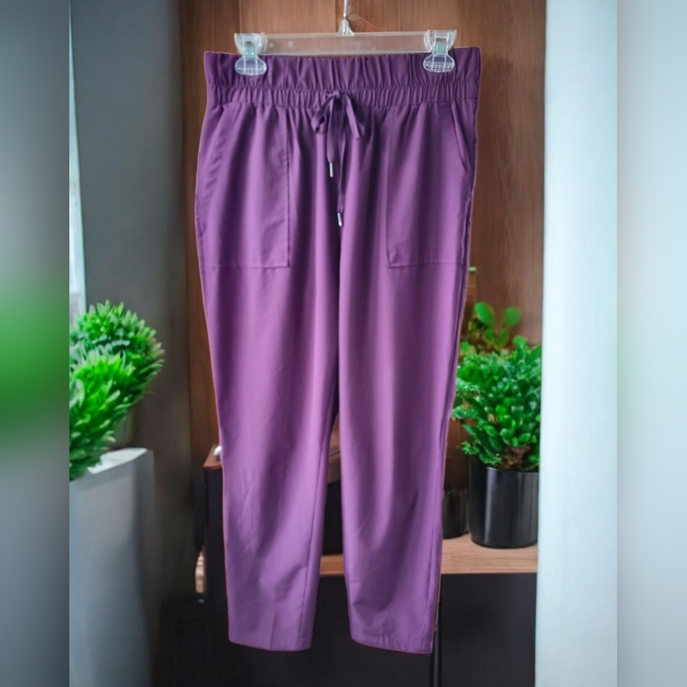 Apana Maroon Quick-Dry Lightweight Activewear Ladies Pants